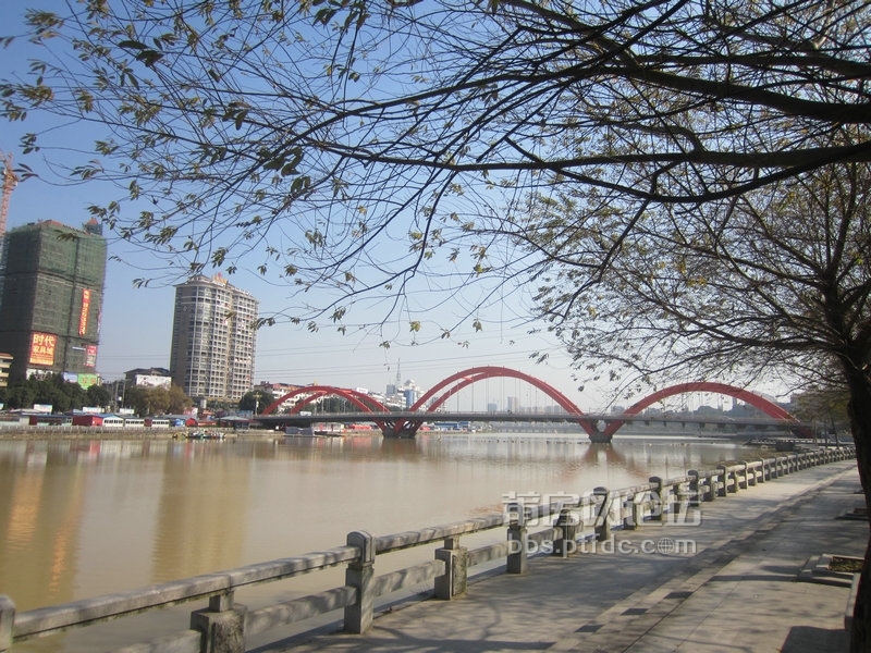 随拍仙游兰溪景观带图