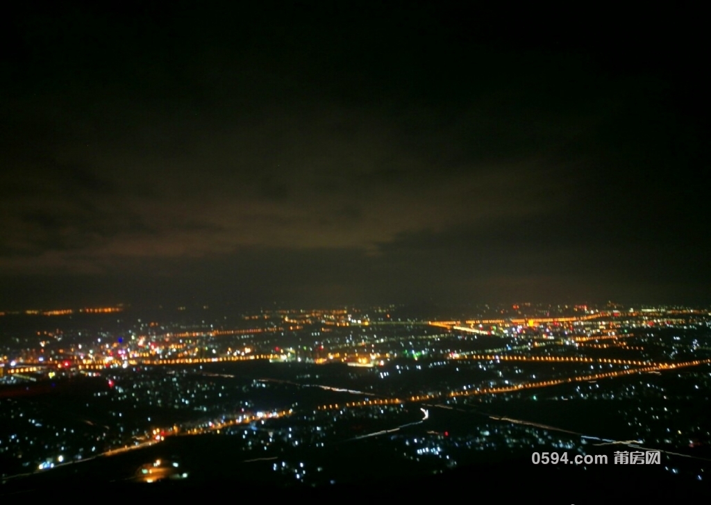 [网友热议] 壶公山上俯视荔城灯火夜景