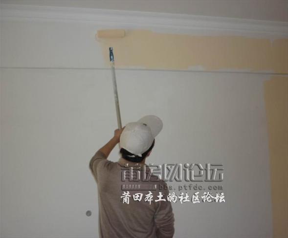 室内油漆刷墙.jpg