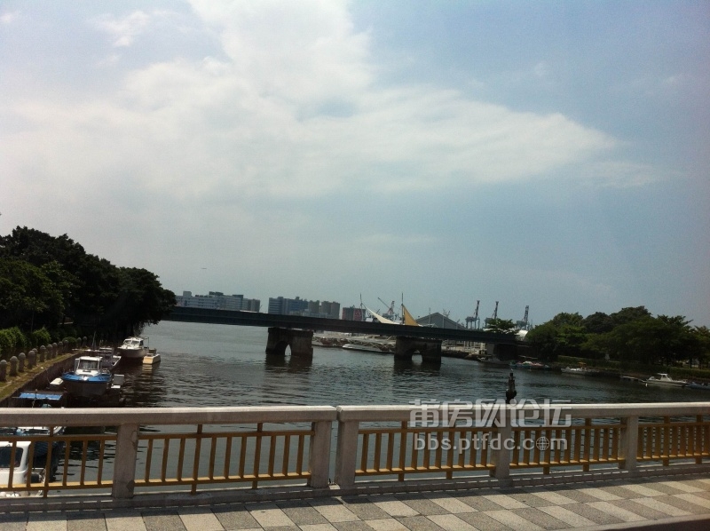 爱河