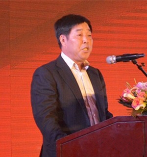 陈国祥.jpg
