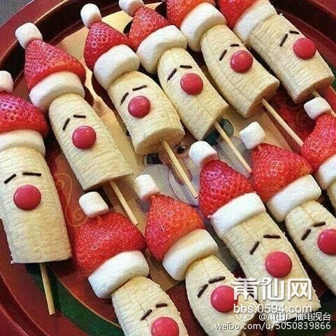 草莓香蕉圣诞老人图片