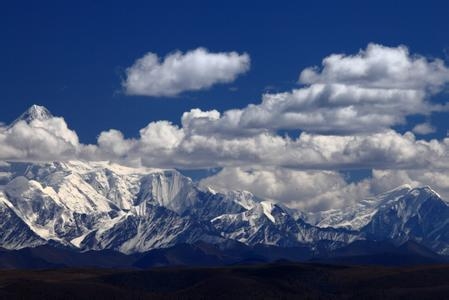 贡嘎雪山2.jpg