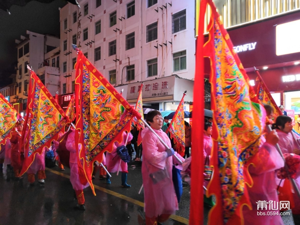 【莆田闹元宵】文峰宫尾瞑灯活动繁多,庙会,踩街,点烛灯太精彩了