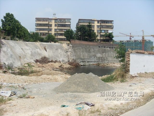 学园路 (36).JPG