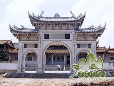 梅寺晨钟.jpg