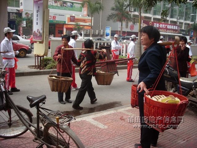 梅园西路闹元宵86.JPG