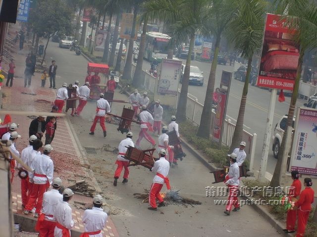 梅园西路闹元宵123.JPG