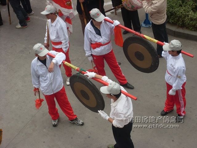 梅园西路闹元宵119.JPG