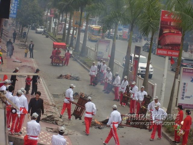 梅园西路闹元宵121.JPG