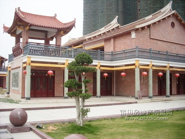 SL372001.JPG