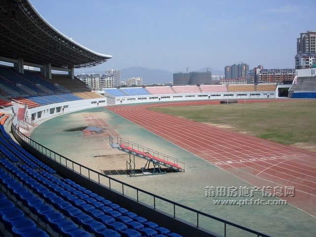 新体育中心07.JPG