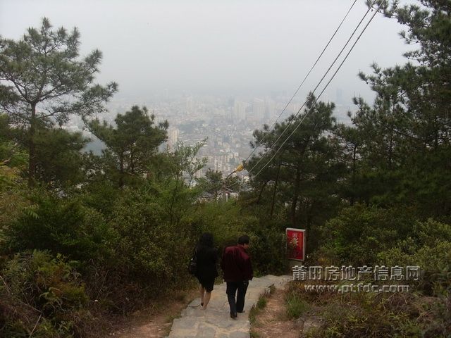 石室岩79.JPG