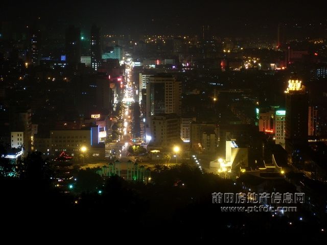 莆田夜景 ——凤凰山文献路.jpg