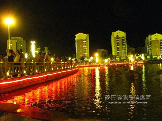 秀屿区政广场 (9).jpg