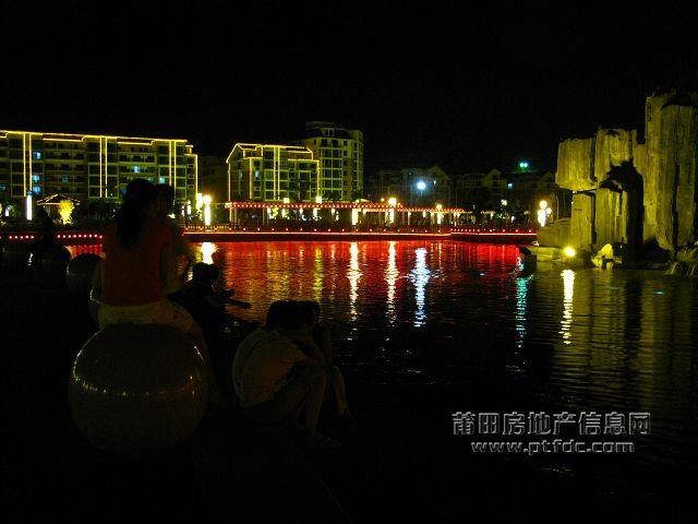 秀屿区政广场 (37).jpg