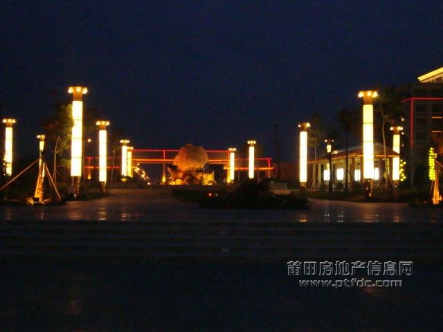 秀屿广场 (5).jpg
