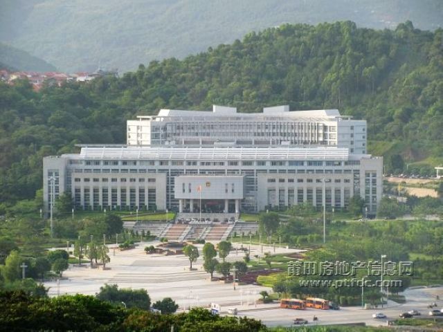 莆田学院科学楼11层6.jpg