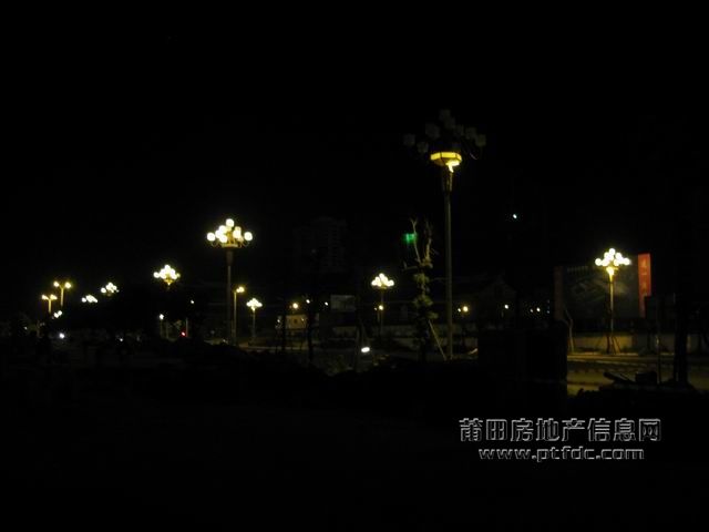 体育场 (31).jpg