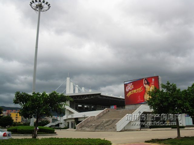 体育中心19.jpg