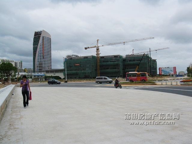 体育中心21.jpg