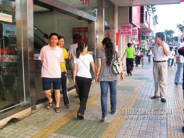 步行街MM抓拍48.jpg