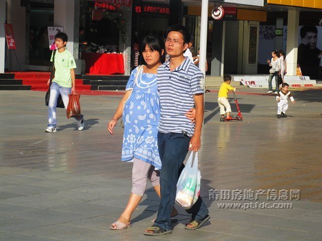 步行街MM抓拍6.jpg