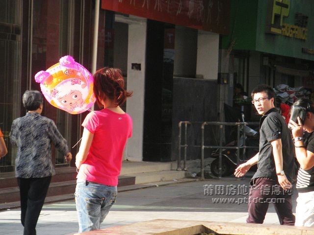 步行街MM抓拍26.jpg