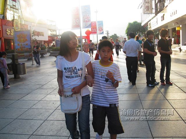 步行街MM抓拍45.jpg