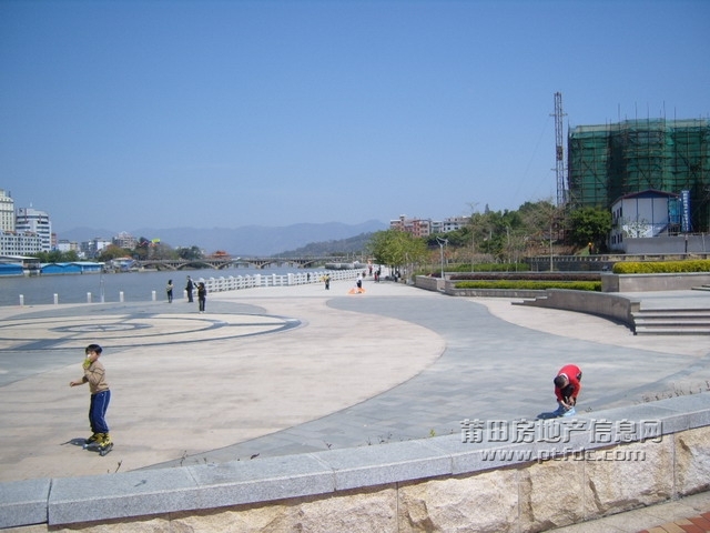 鲤城广场B.jpg